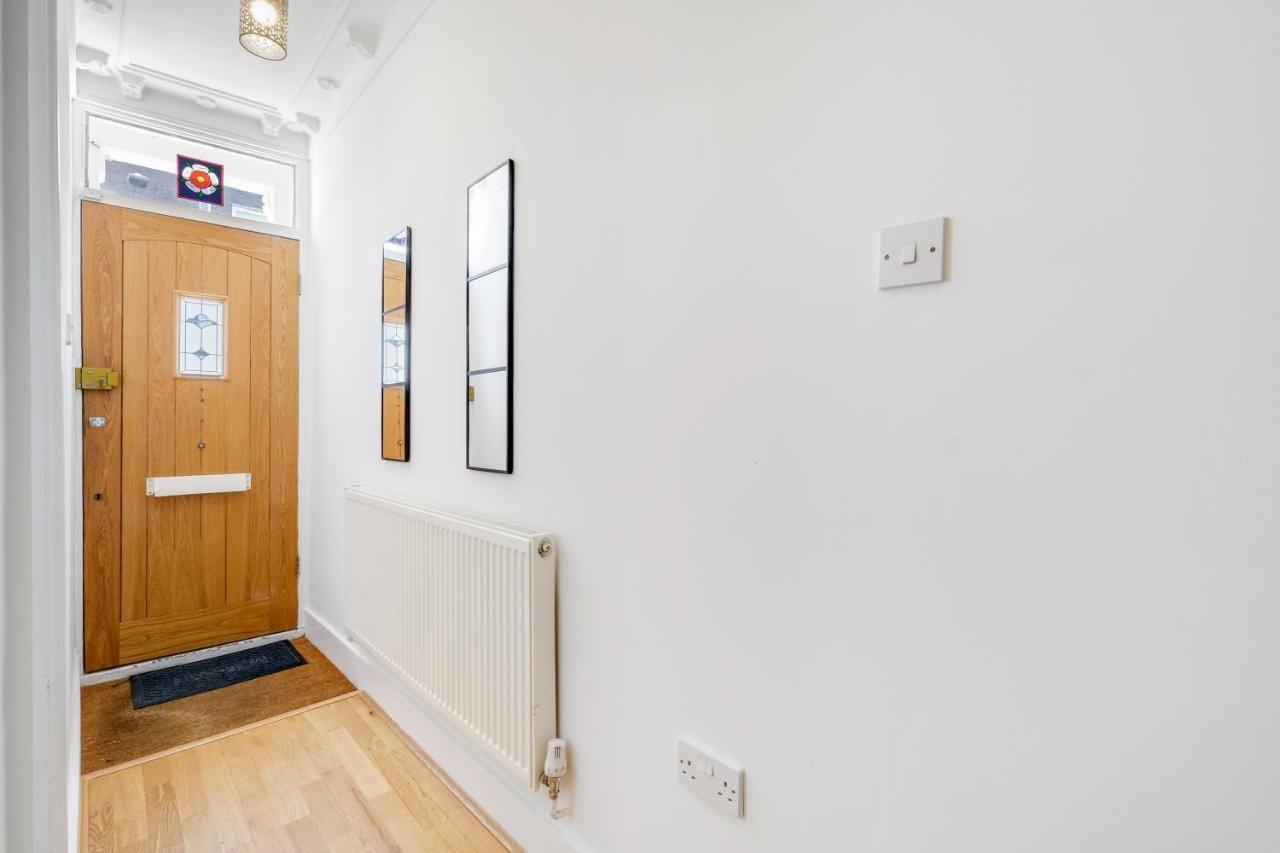 Luxury 3 Bedroom 2 Bathroom House, Fulham By 360Stays 伦敦 外观 照片