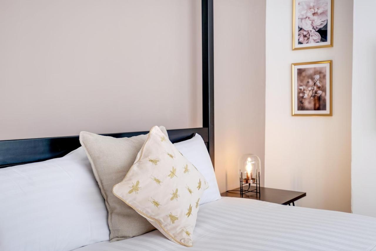Luxury 3 Bedroom 2 Bathroom House, Fulham By 360Stays 伦敦 外观 照片
